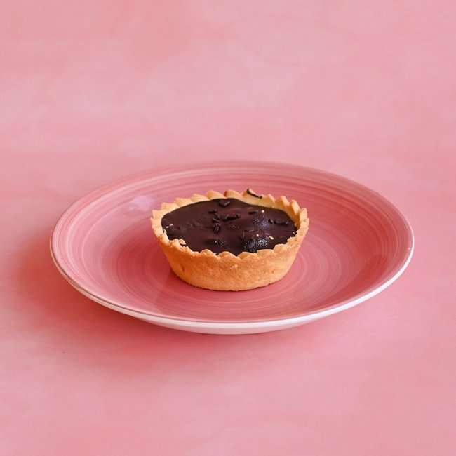 Mini tarta czekoladowa z wiśnią